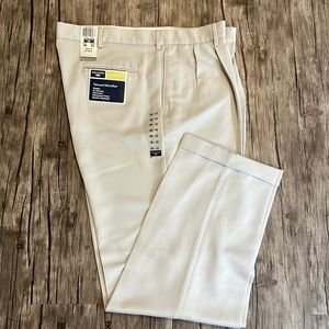 Dockers Relaxed Fit Microfiber Dress Pants